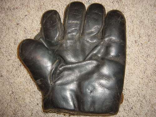 c. 1910 Buckle Back Black Full Web Front